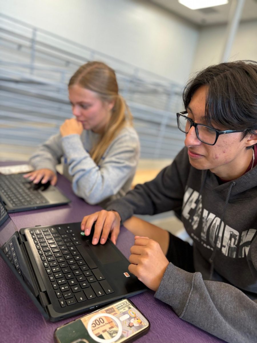 Naomi Lors (left) and Aaron Ramirez study in the Warrior Zone on Aug. 29. The Warrior Zone is a place where students can study and talk during their release periods or college lab periods.